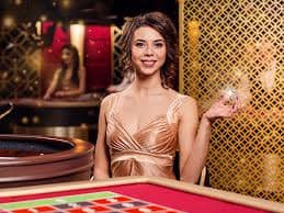 luckywin nạp rút tiền VND qua ứng dụng